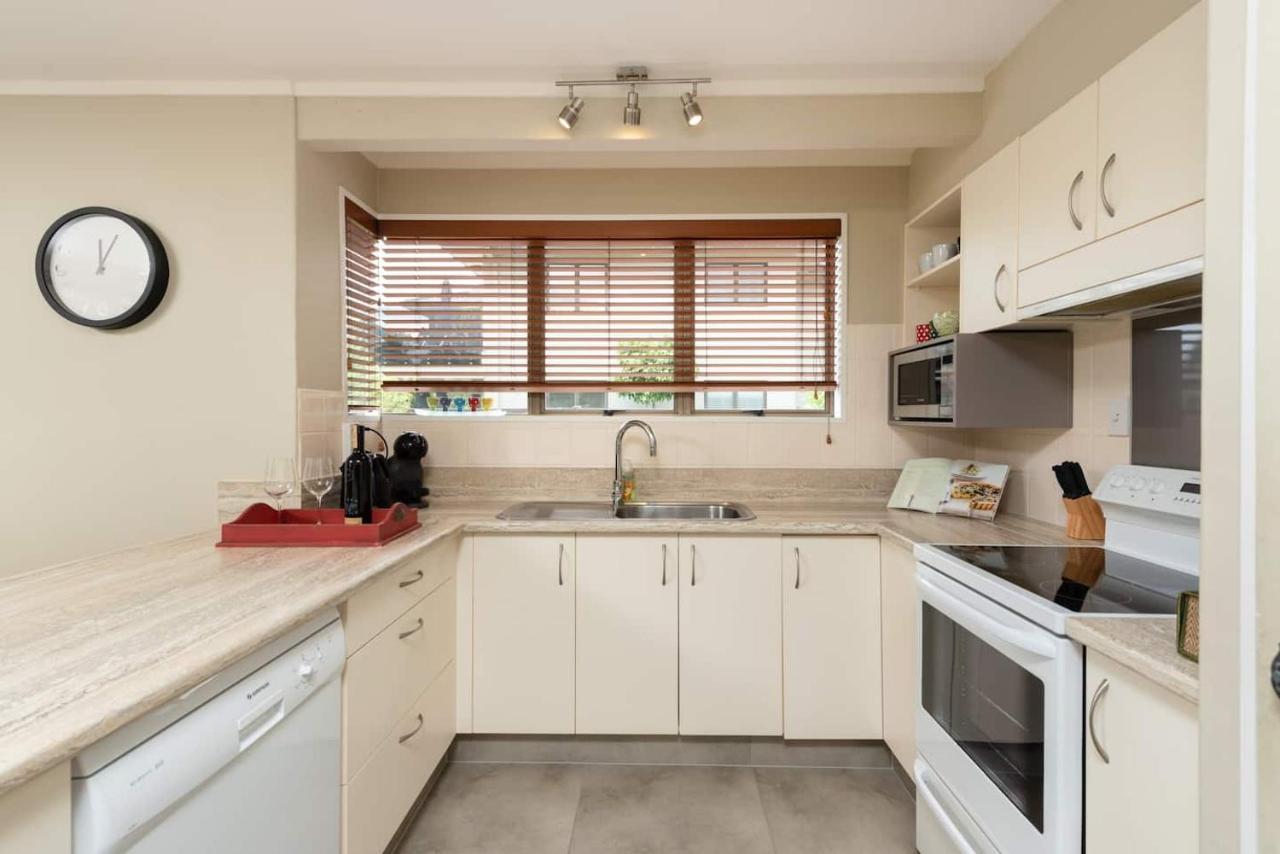 Golfers Delight In Quiet Cul De Sac Mount Maunganui Exterior foto