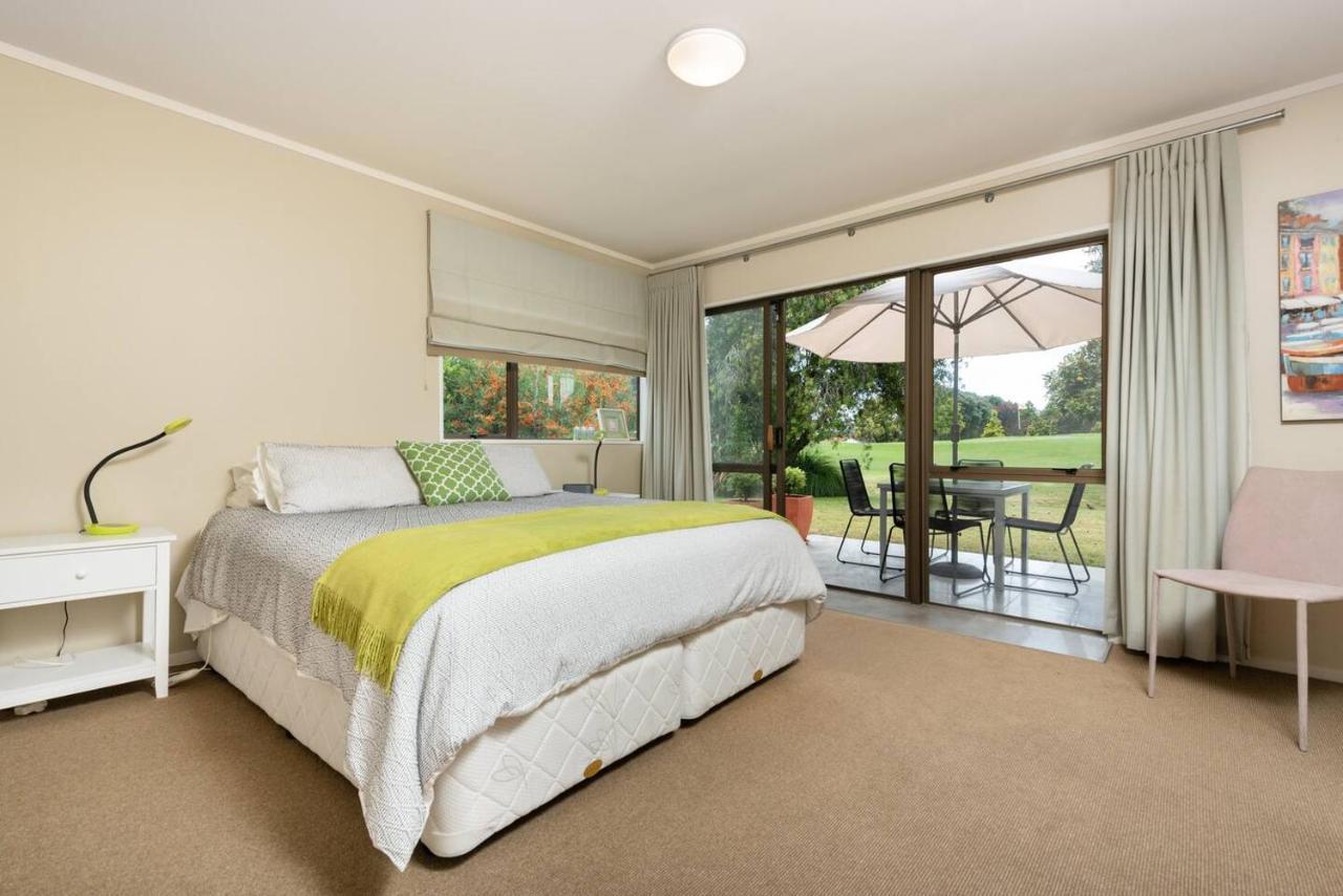 Golfers Delight In Quiet Cul De Sac Mount Maunganui Exterior foto